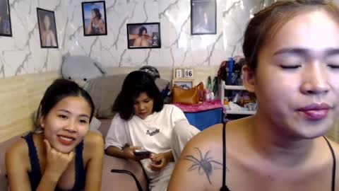kimchuueee online show from August 2026 12:29:02 PM