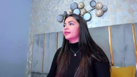  KIM  online show from November 2025 03:06:01 AM