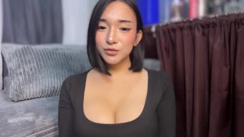 Siobe Lim online show from June 2026 01:44:01 PM