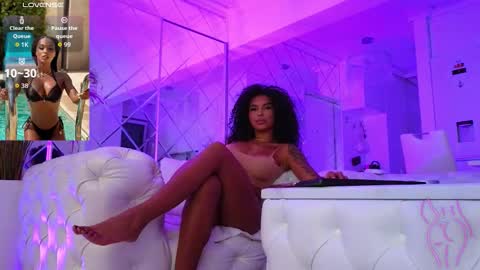 Snapshot of kimibrowny chatting on November 2025 10:52:02 AM Kim online show from November 2025 10:52:02 AM