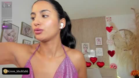 Snapshot of kimm_khalifa chatting on February 2025 03:45:02 AM Kim online show from February 2025 03:45:02 AM