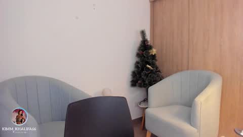 Snapshot of kimm_khalifa chatting on December 2025 10:15:01 PM Kim online show from December 2025 10:15:01 PM