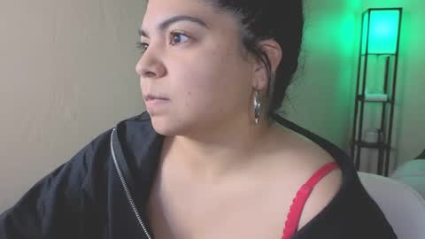 Kimmi online show from March 2025 04:16:02 AM