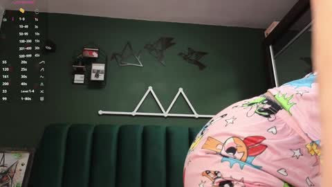 Snapshot of kimmie_ chatting on December 2025 07:00:01 PM Kimmie online show from December 2025 07:00:01 PM