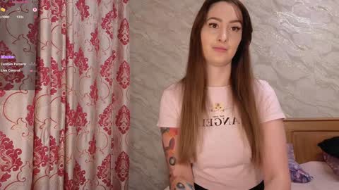 Snapshot of kimmie_ chatting on January 2026 07:11:01 PM Kimmie online show from January 2026 07:11:01 PM