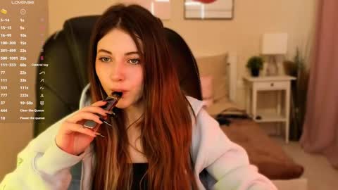  Your Kimmie  follow me  online show from May 2026 03:31:02 PM