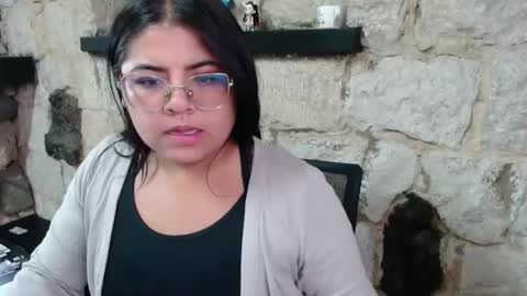 Kimmy online show from January 2025 09:31:02 PM