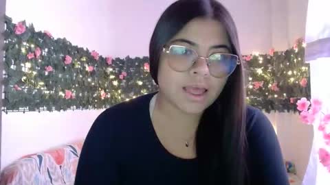 Kimmy online show from November 2025 09:31:02 PM