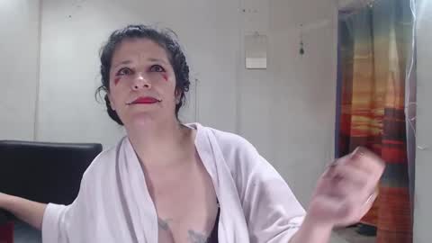 Snapshot of kimmy_sander1 chatting on October 2025 06:52:02 PM Kimmy online show from October 2025 06:52:02 PM