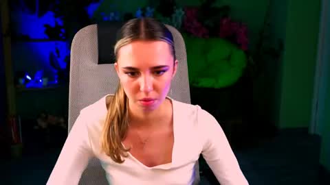 kimporins online show from April 2026 12:45:02 PM