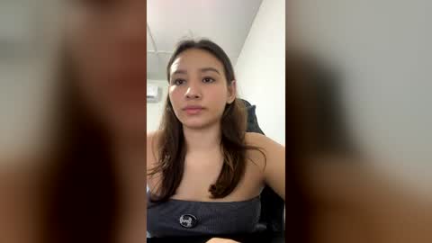 kimty online show from August 2026 07:39:01 PM