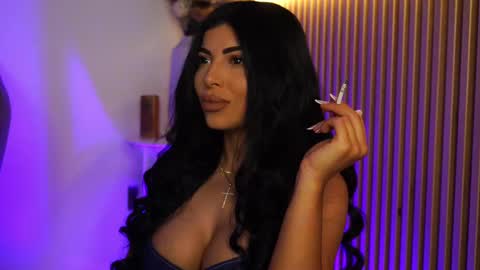 Snapshot of kimybroox chatting on March 2025 11:04:02 PM Andreea online show from March 2025 11:04:02 PM