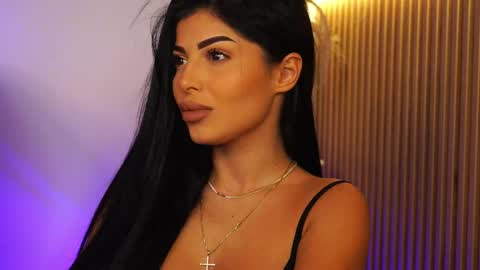 Snapshot of kimybroox chatting on September 2025 09:17:02 PM Andreea online show from September 2025 09:17:02 PM