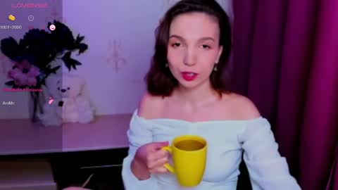 Hazel online show from May 2026 09:27:01 PM