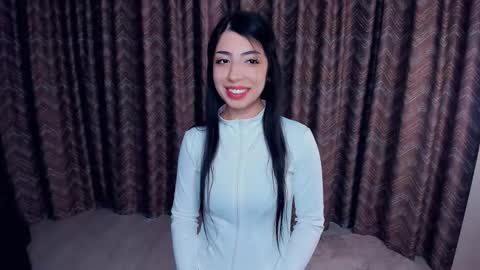 Snapshot of kindraevert chatting on November 2025 05:57:01 AM Megan online show from November 2025 05:57:01 AM