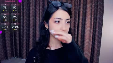 Snapshot of kindraevert chatting on November 2025 04:44:01 AM Megan online show from November 2025 04:44:01 AM