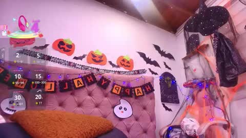 Snapshot of king_bella_ chatting on November 2025 03:08:02 AM Bella online show from November 2025 03:08:02 AM