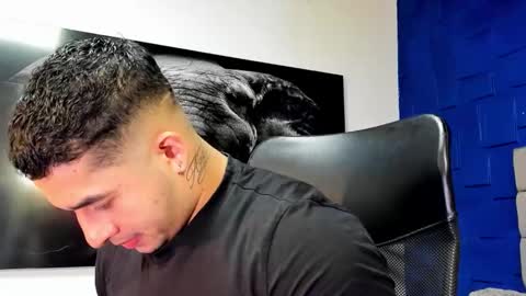 Snapshot of king_falconer chatting on December 2025 12:49:02 AM Angel Falconer online show from December 2025 12:49:02 AM