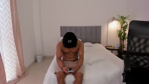 Snapshot of king_master77 chatting on February 2025 02:24:02 PM king_master77 online show from February 2025 02:24:02 PM