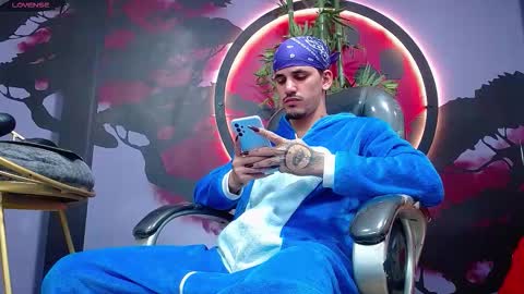 king voy online show from November 2025 05:07:01 AM