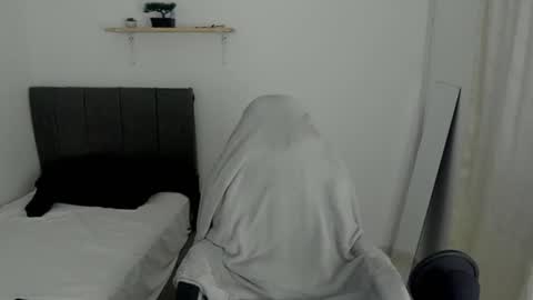 king_warlord online show from July 2026 02:12:01 PM