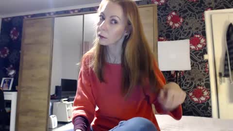 Snapshot of kingandprincess chatting on January 2025 05:28:02 PM sexysexyhotwetpinkredpussy online show from January 2025 05:28:02 PM