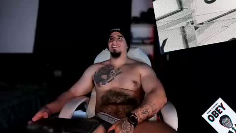 King Bear online show from February 2025 02:21:01 PM