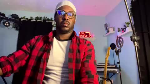 Snapshot of kingcorbra chatting on January 2025 09:55:02 AM KC online show from January 2025 09:55:02 AM