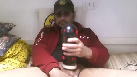 Snapshot of kingcorvo82 chatting on December 2025 02:15:01 PM ivano corona online show from December 2025 02:15:01 PM