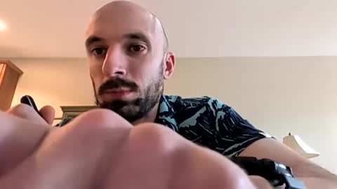 Snapshot of kingdaddysayless chatting on April 2026 08:07:01 PM kingdaddysayless online show from April 2026 08:07:01 PM