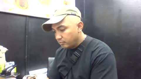 Kingether online show from October 2025 05:05:01 AM