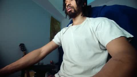 Snapshot of kinglong98 chatting on March 2026 01:41:02 AM DADDY online show from March 2026 01:41:02 AM