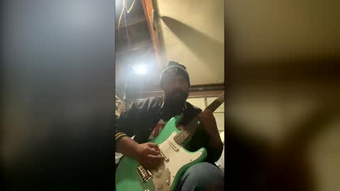 kingmoosems online show from December 2025 10:22:02 AM