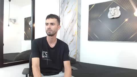 KING  online show from February 2026 02:55:02 AM