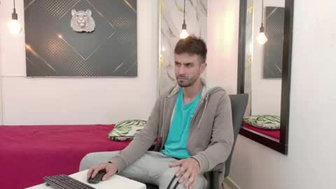 KING  online show from June 2026 04:03:02 AM