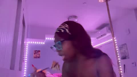 King Parris Jae online show from June 2026 07:24:01 AM