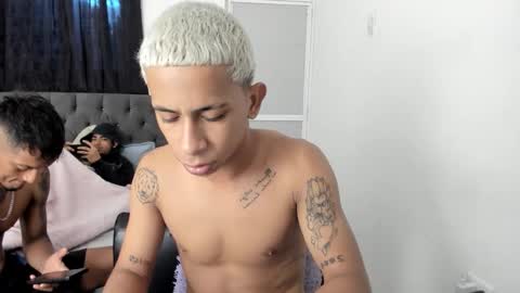 DOMINANT ALPHA KINGS online show from November 2025 09:05:02 PM