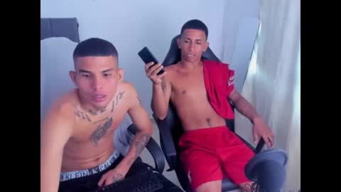 Snapshot of kings_latins chatting on June 2026 08:22:02 PM DOMINANT ALPHA KINGS online show from June 2026 08:22:02 PM
