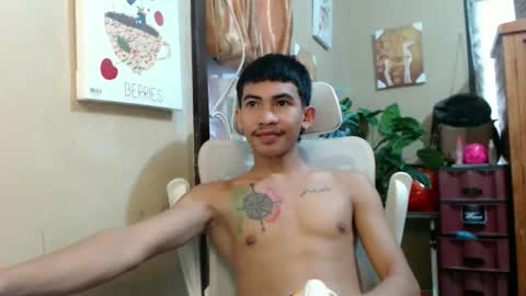 Snapshot of kingscock18 chatting on October 2025 12:18:01 AM ALVIN online show from October 2025 12:18:01 AM