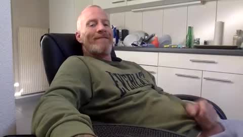 kingsize online show from October 2025 08:21:01 AM