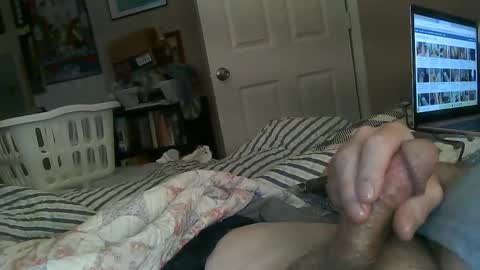 Snapshot of kingtongue10 chatting on December 2024 12:56:01 PM kingtongue10 online show from December 2024 12:56:01 PM