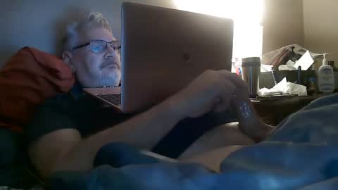 Snapshot of kingtongue10 chatting on February 2025 12:16:02 PM kingtongue10 online show from February 2025 12:16:02 PM