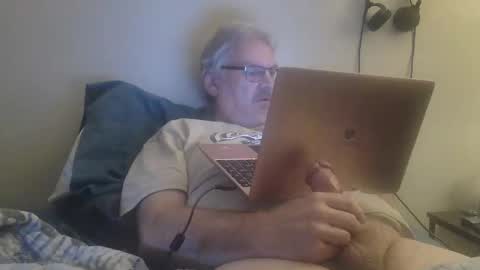 Snapshot of kingtongue10 chatting on February 2026 12:39:02 PM kingtongue10 online show from February 2026 12:39:02 PM