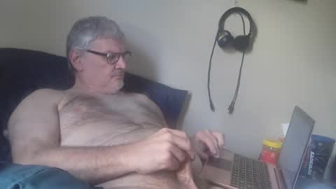 Snapshot of kingtongue10 chatting on March 2026 09:00:01 PM kingtongue10 online show from March 2026 09:00:01 PM