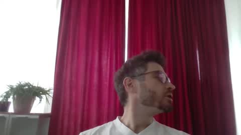 Snapshot of kinksubbydubby chatting on September 2025 09:33:02 AM kinksubbydubby online show from September 2025 09:33:02 AM