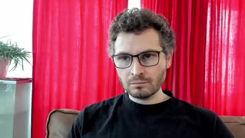 Snapshot of kinksubbydubby chatting on November 2025 11:01:02 AM kinksubbydubby online show from November 2025 11:01:02 AM