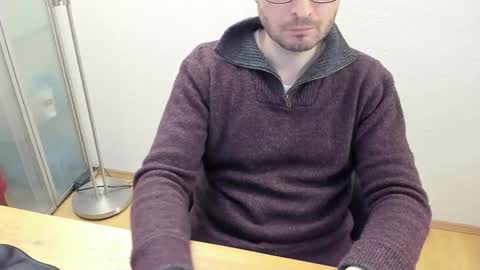 Snapshot of kinksubbydubby chatting on November 2025 07:03:03 PM kinksubbydubby online show from November 2025 07:03:03 PM