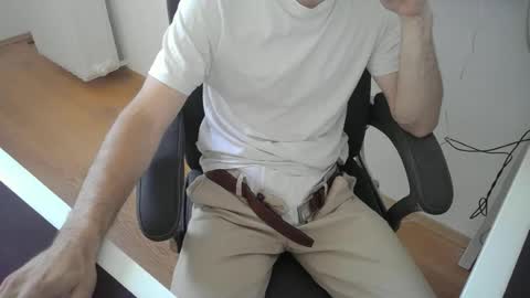 kinky_alaric online show from June 2026 12:19:02 PM