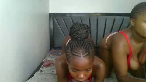 kinky_aria online show from November 2025 08:37:01 AM