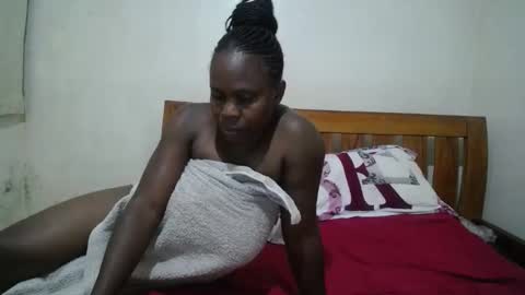 Snapshot of kinky_kaiya chatting on January 2025 07:34:01 PM kaiya online show from January 2025 07:34:01 PM